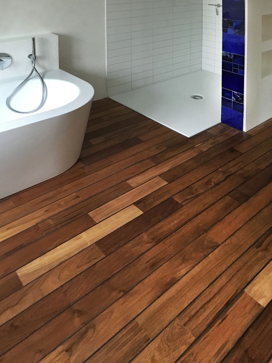 Badezimmer aus Teak